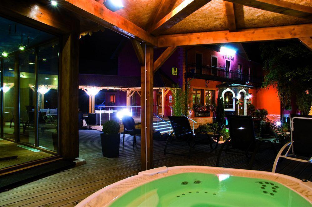 Hotel Restaurant Le Velleda Grandfontaine  Dış mekan fotoğraf